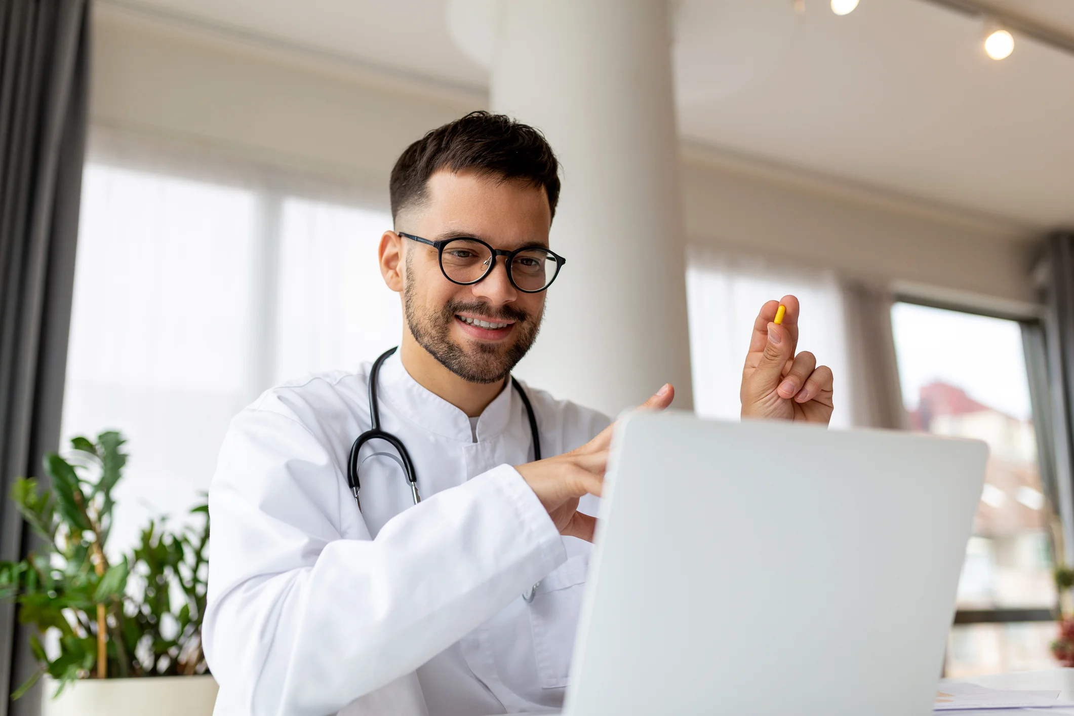 Consulta médica a distancia por videollamada